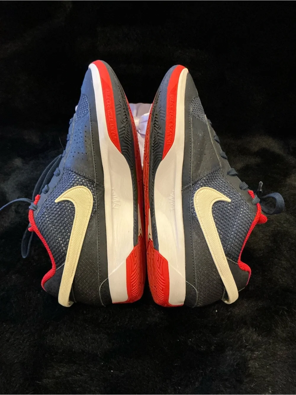 Nike men’s low